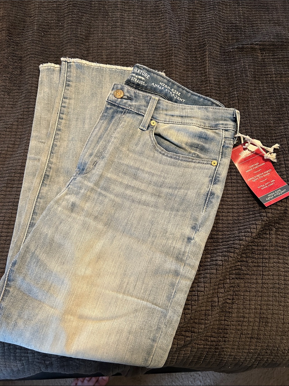 Signature Light Blue Women’s High Rise Ankle Straight Jeans